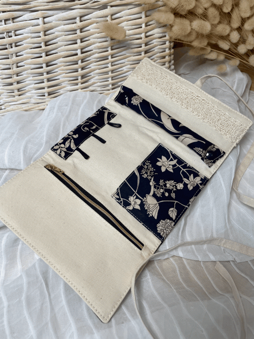 La Pochette à Bijoux noire