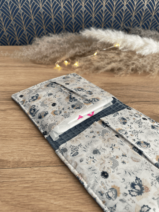 La Pochette règlette nid d'abeille