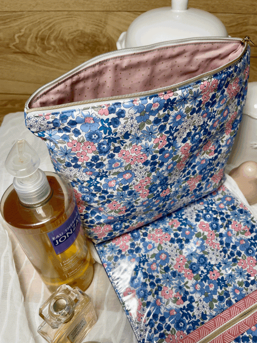 La Trousse de toilette Catherinette FLEURIE