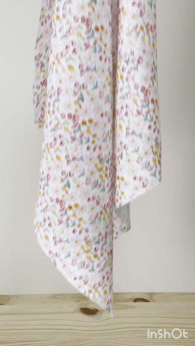 Foulard 4 carrés "Fleurettes"